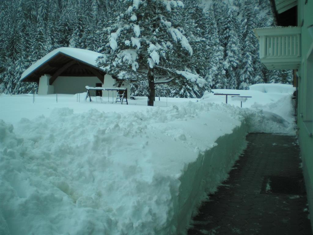 Gaestehaus Hoamat'L Bach  Buitenkant foto